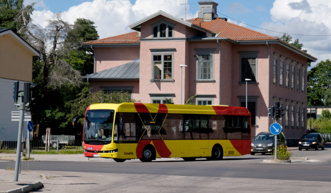 Elbuss i trafik